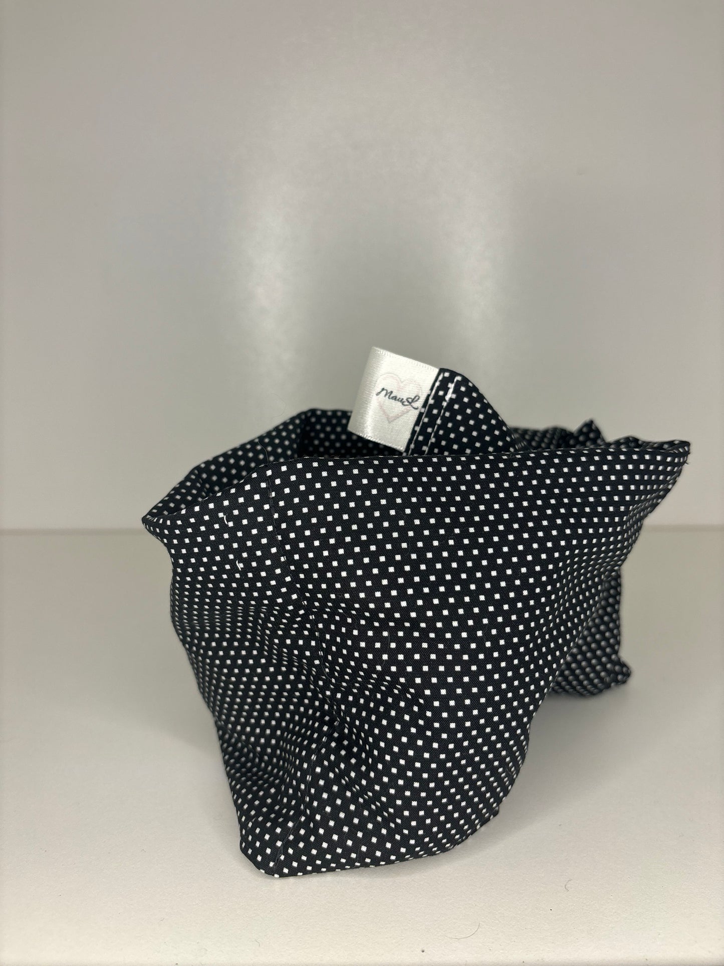 Langes Kirschkern-Kissen Schwarz